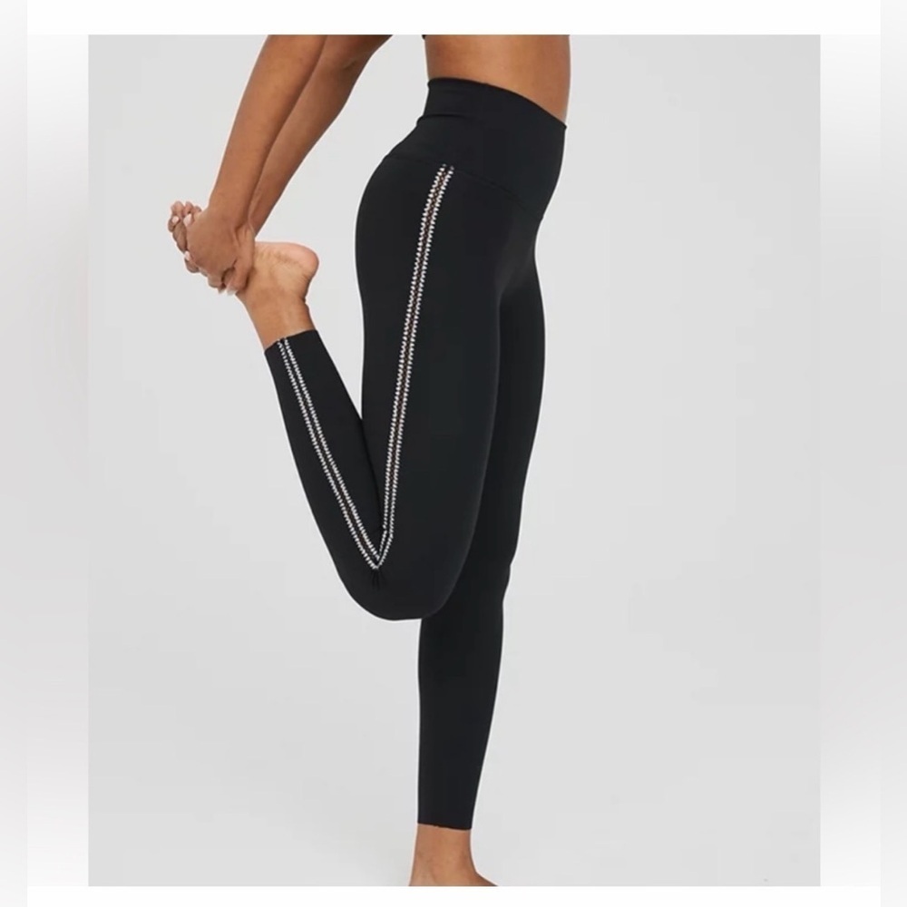 Aerie Goals crochet inset legging